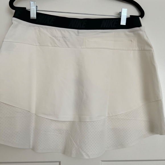 Nike Golf Dri-Fit Skirt - White - NWT - Picture 2 of 9